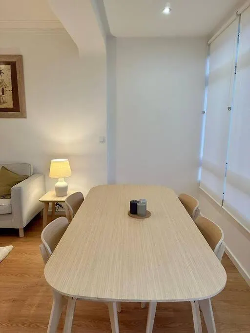 Apartment Double Room With Balcony Lisbon Portugal